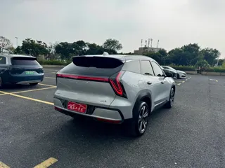 Geely Boyue L 2025 купить из Китая, цена 2 875 000 ₽ — Suifenhe Auto