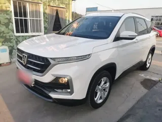 Baojun 530 2019 купить из Китая, цена 1 064 000 ₽ — Suifenhe Auto