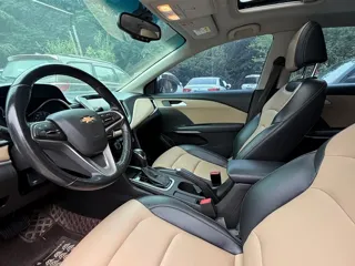 Chevrolet Monza 2021 купить из Китая, цена 1 276 000 ₽ — Suifenhe Auto
