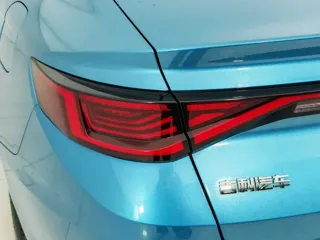 Geely Emgrand 2023 купить из Китая, цена 1 150 000 ₽ — Suifenhe Auto