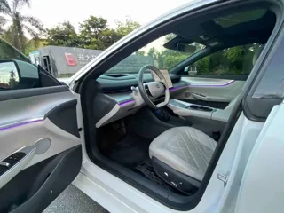 Changan Qiyuan A07 2023 купить из Китая, цена 3 564 000 ₽ — Suifenhe Auto