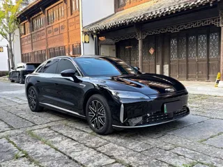 Chery Fengyun A9L 2025 купить из Китая, цена 3 651 000 ₽ — Suifenhe Auto