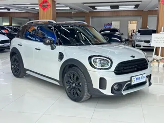 MINI COUNTRYMAN 2022 купить из Китая, цена 2 216 000 ₽ — Suifenhe Auto