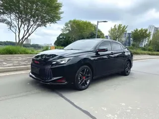 Dongfeng Aeolus Yixuan 2021 купить из Китая, цена 1 085 000 ₽ — Suifenhe Auto