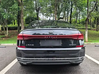 Volkswagen Passat 2023 купить из Китая, цена 1 727 000 ₽ — Suifenhe Auto