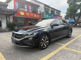 Volkswagen Passat 2024 купить из Китая, цена 3 907 000 ₽ — Suifenhe Auto