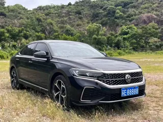 Volkswagen Passat 2024 купить из Китая, цена 3 910 000 ₽ — Suifenhe Auto