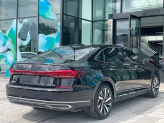 Volkswagen Passat 2024 купить из Китая, цена 4 089 000 ₽ — Suifenhe Auto