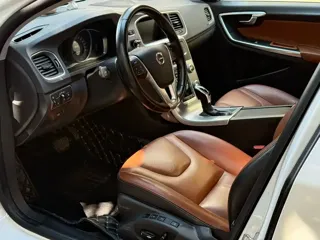 Volvo S60 2018 купить из Китая, цена 1 372 000 ₽ — Suifenhe Auto