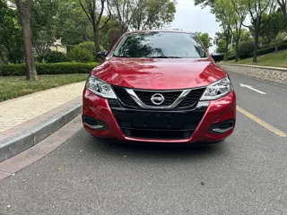Nissan Tiida 2023 купить из Китая, цена 1 539 000 ₽ — Suifenhe Auto