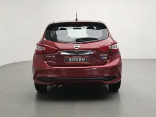 Nissan Tiida 2020 купить из Китая, цена 1 353 000 ₽ — Suifenhe Auto
