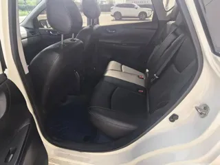 Nissan Tiida 2022 купить из Китая, цена 1 474 000 ₽ — Suifenhe Auto