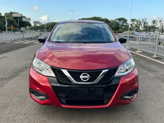 Nissan Tiida 2022 купить из Китая, цена 1 370 000 ₽ — Suifenhe Auto