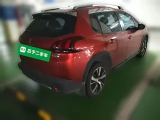 Peugeot 2008 2018 купить из Китая, цена 1 174 000 ₽ — Suifenhe Auto
