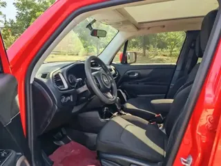 Jeep Renegade 2019 купить из Китая, цена 1 173 000 ₽ — Suifenhe Auto