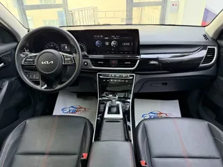Kia KX3 2023 купить из Китая, цена 1 822 000 ₽ — Suifenhe Auto