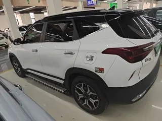 Kia KX3 2021 купить из Китая, цена 1 716 000 ₽ — Suifenhe Auto