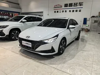 Hyundai Elantra 2023 купить из Китая, цена 1 606 000 ₽ — Suifenhe Auto
