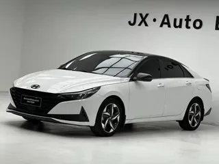 Hyundai Elantra 2022 купить из Китая, цена 1 569 000 ₽ — Suifenhe Auto