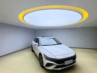 Hyundai Elantra 2023 купить из Китая, цена 1 744 000 ₽ — Suifenhe Auto