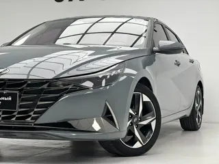Hyundai Elantra 2023 купить из Китая, цена 1 653 000 ₽ — Suifenhe Auto