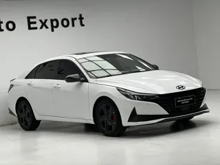 Hyundai Elantra 2023 купить из Китая, цена 1 592 000 ₽ — Suifenhe Auto