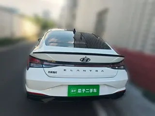 Hyundai Elantra 2023 купить из Китая, цена 1 661 000 ₽ — Suifenhe Auto