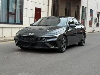 Hyundai Elantra 2023 купить из Китая, цена 1 875 000 ₽ — Suifenhe Auto
