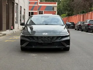 Hyundai Elantra 2023 купить из Китая, цена 1 875 000 ₽ — Suifenhe Auto