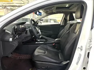 Hyundai Elantra 2023 купить из Китая, цена 1 627 000 ₽ — Suifenhe Auto