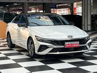 Hyundai Elantra 2023 купить из Китая, цена 1 397 000 ₽ — Suifenhe Auto
