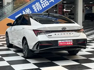 Hyundai Elantra 2023 купить из Китая, цена 1 397 000 ₽ — Suifenhe Auto