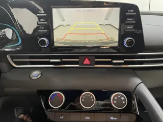 Hyundai Elantra 2024 купить из Китая, цена 1 891 000 ₽ — Suifenhe Auto