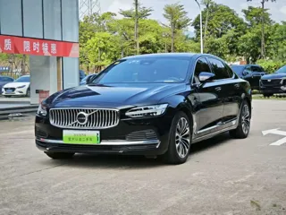 Volvo S90 2024
