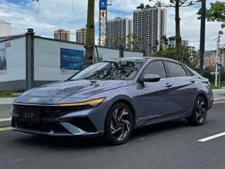 Hyundai Elantra 2023 купить из Китая, цена 1 866 000 ₽ — Suifenhe Auto