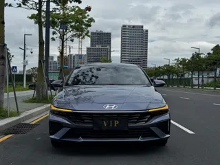 Hyundai Elantra 2023 купить из Китая, цена 1 866 000 ₽ — Suifenhe Auto