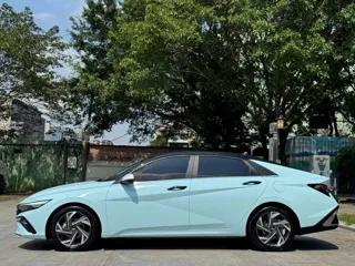 Hyundai Elantra 2024 купить из Китая, цена 1 675 000 ₽ — Suifenhe Auto