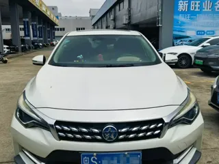 Venucia D60 2019 купить из Китая, цена 1 344 000 ₽ — Suifenhe Auto