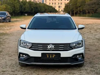 Volkswagen C-TREK 2021 купить из Китая, цена 1 539 000 ₽ — Suifenhe Auto