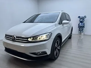 Volkswagen Touran 2023