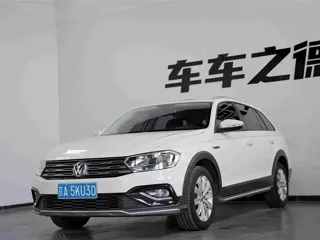 Volkswagen C-TREK 2018 купить из Китая, цена 1 288 000 ₽ — Suifenhe Auto