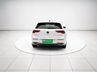 Volkswagen Golf 2021 купить из Китая, цена 1 726 000 ₽ — Suifenhe Auto