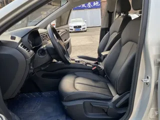 Roewe Ei5 2019 купить из Китая, цена 1 167 000 ₽ — Suifenhe Auto