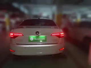 Volkswagen Sagitar 2021 купить из Китая, цена 1 633 000 ₽ — Suifenhe Auto