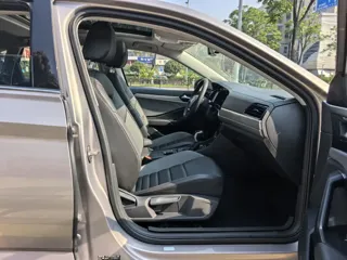 Volkswagen Sagitar 2022 купить из Китая, цена 1 380 000 ₽ — Suifenhe Auto