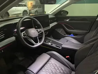 Volkswagen Magotan 2026 купить из Китая, цена 3 447 000 ₽ — Suifenhe Auto