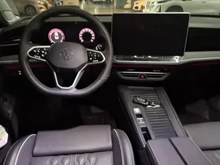 Volkswagen Magotan 2026 купить из Китая, цена 3 447 000 ₽ — Suifenhe Auto