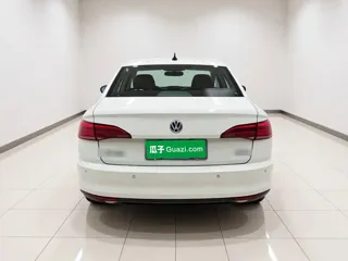 Volkswagen Bora 2020 купить из Китая, цена 1 294 000 ₽ — Suifenhe Auto