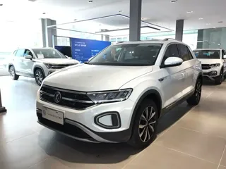 Volkswagen T-ROC 2024 купить из Китая, цена 1 931 000 ₽ — Suifenhe Auto