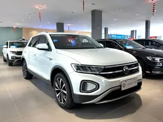 Volkswagen T-ROC 2024 купить из Китая, цена 1 931 000 ₽ — Suifenhe Auto
